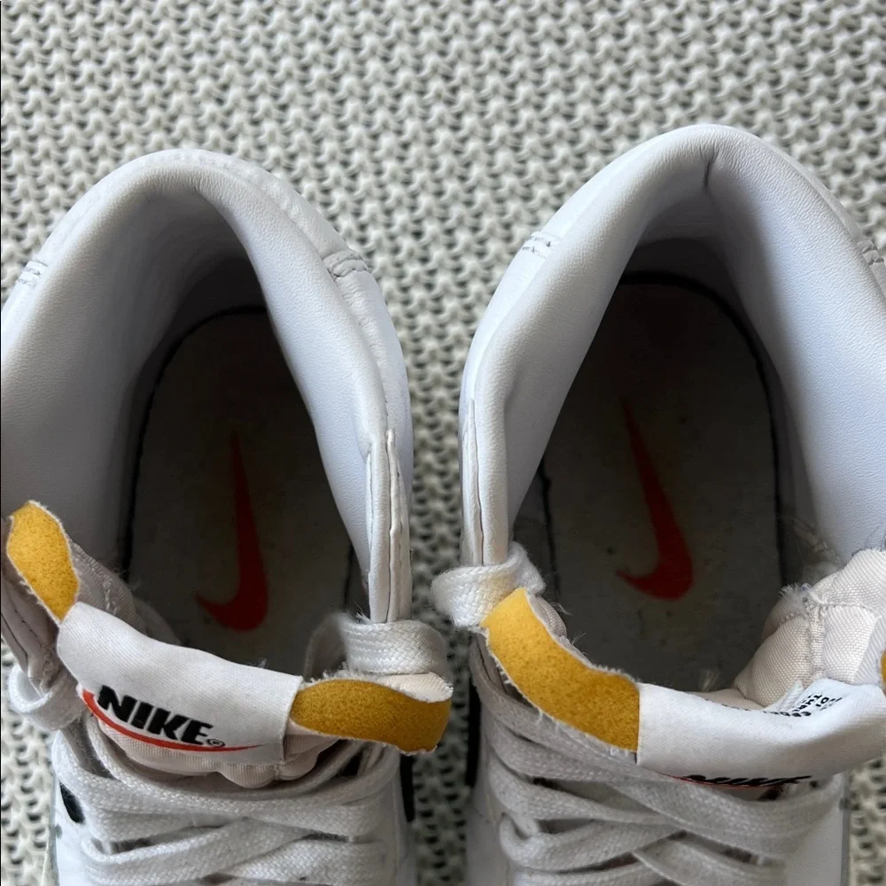 Nike MID’77 Youth Snickers